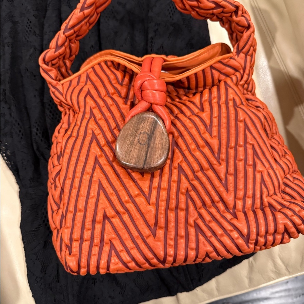 Tissa Fontaneda Medium Uptown Bag with Wood Tassel NWOT/ RARE